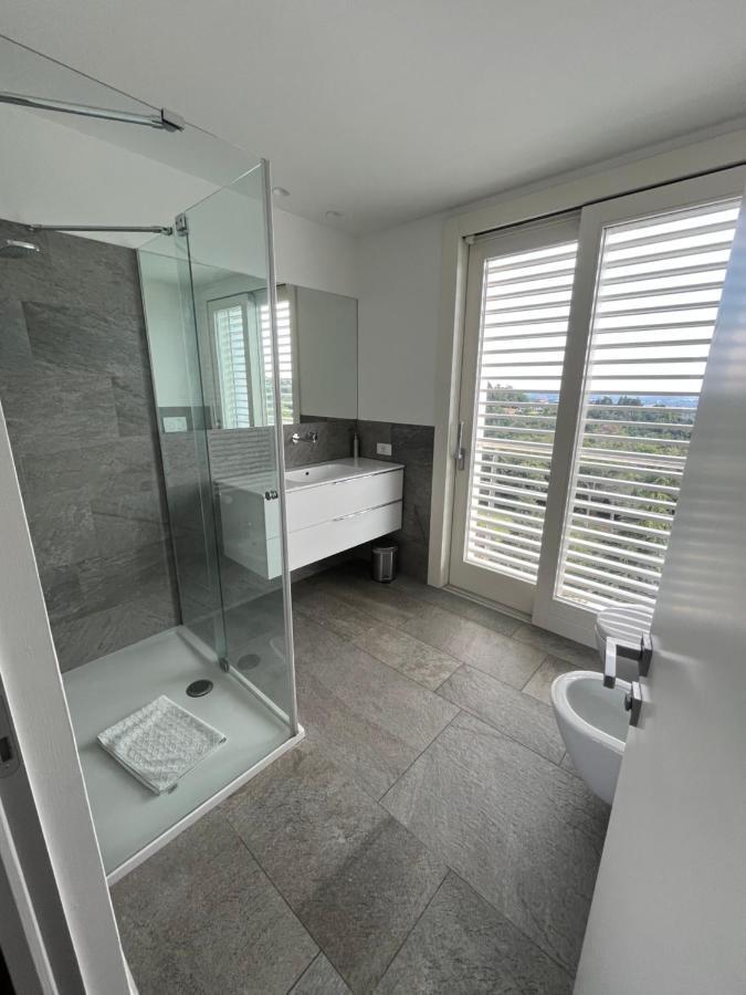 Penthouse - Villa Cardano Комо Екстериор снимка
