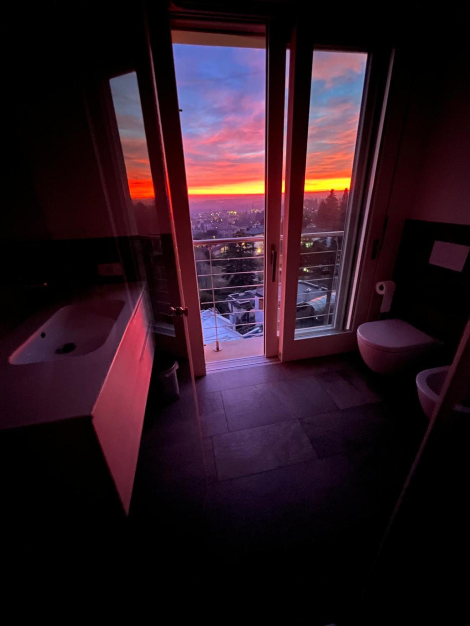 Penthouse - Villa Cardano Комо Екстериор снимка